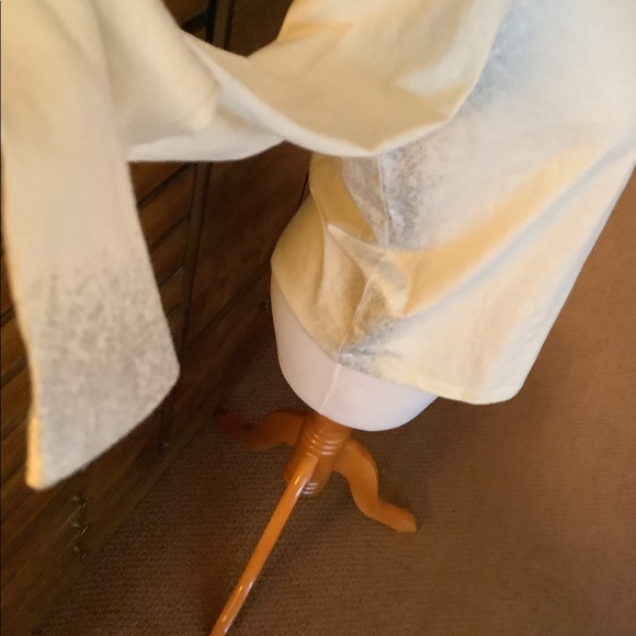 Women’s NWT Fabletics Cropped LS Pullover - Picture 2 of 5